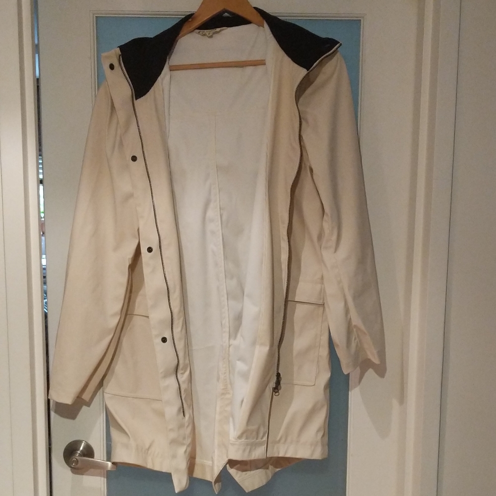 Mia Melon Piper Modern Light Weight Windproof Shell - Clay × 1XL